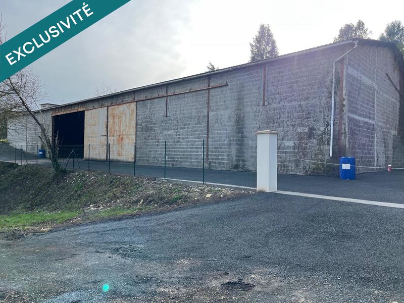 Local commercial - 675 m² - 1 pièce