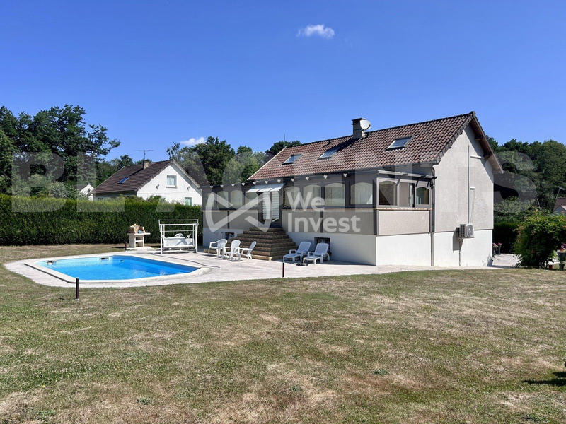 Maison - 160 m² - 7 pièces