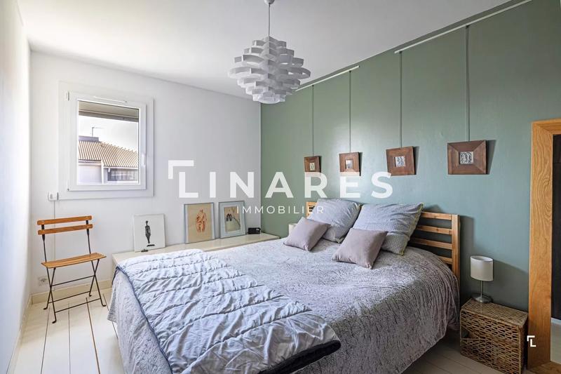 Appartement - 84 m² - 4 pièces