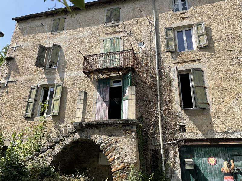 Maison - 200 m² - 7 pièces