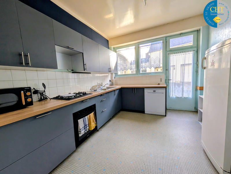 Maison - 197 m² - 8 pièces