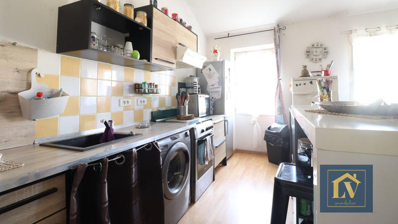 Immeuble - 8 pièces