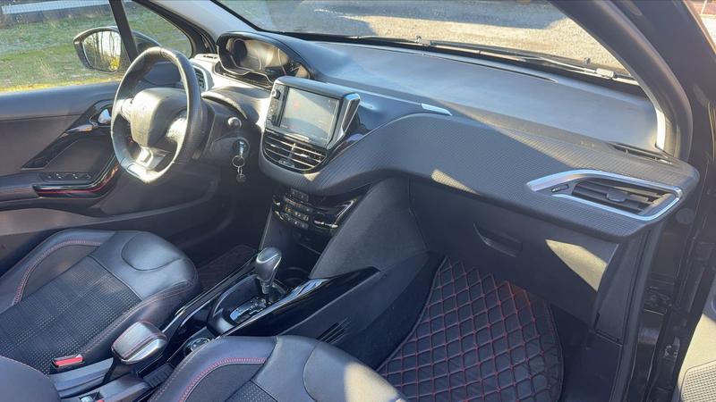 Peugeot 2008 1.2 PureTech 110 Eat6 Gt Line