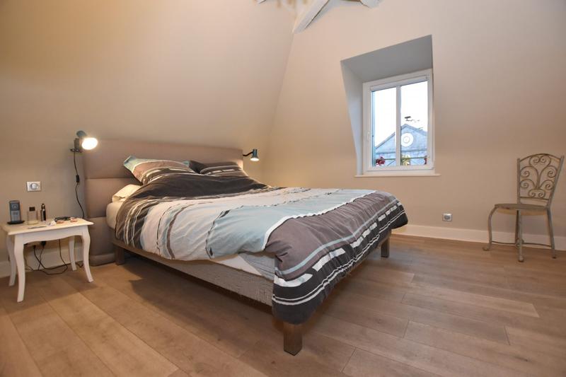 Maison ancienne - 204 m² - 7 pièces