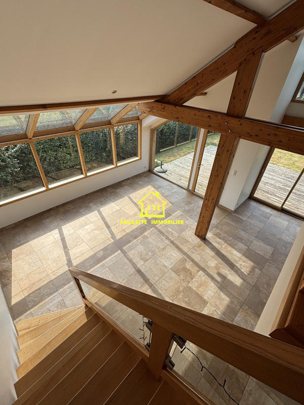 Maison - 176 m² - 6 pièces