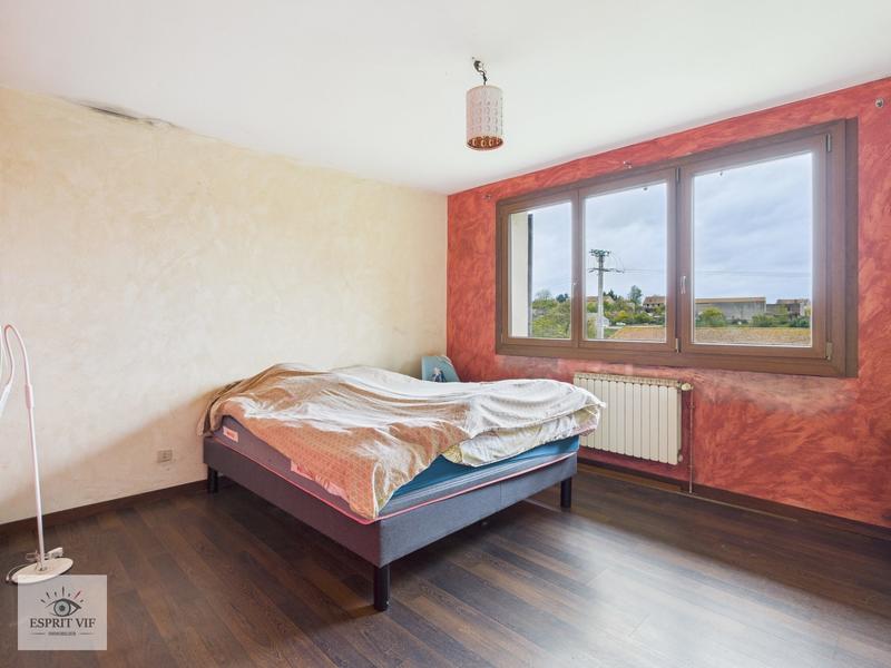 Maison - 106 m² - 6 pièces