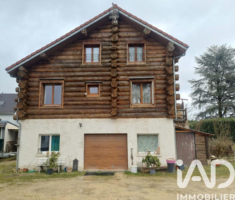Maison - 104 m² - 4 pièces