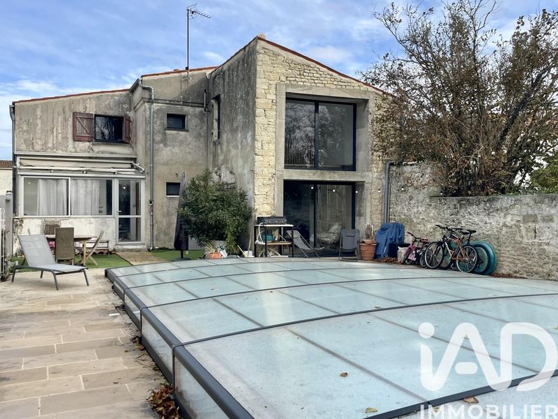 Maison - 162 m² - 5 pièces