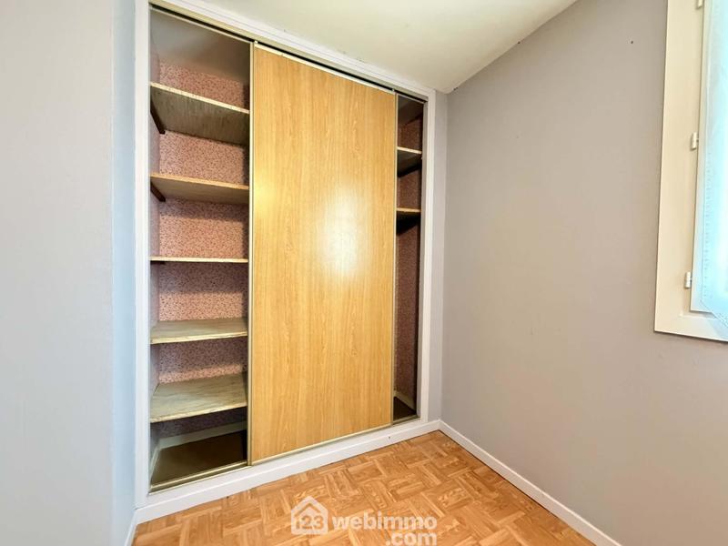 Maison - 93 m² - 5 pièces