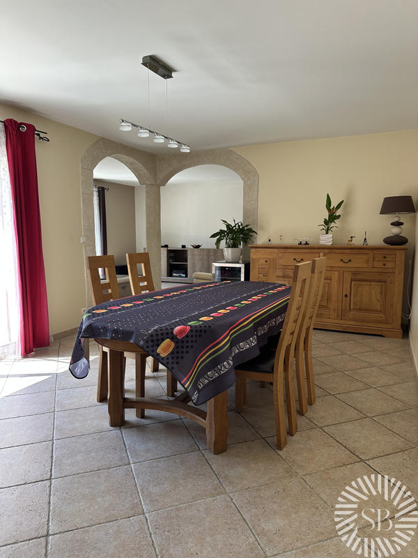 Maison - 145 m² - 7 pièces