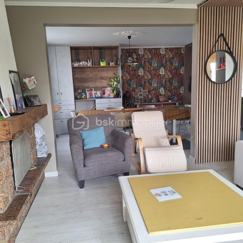 Pavillon - 168 m² - 7 pièces