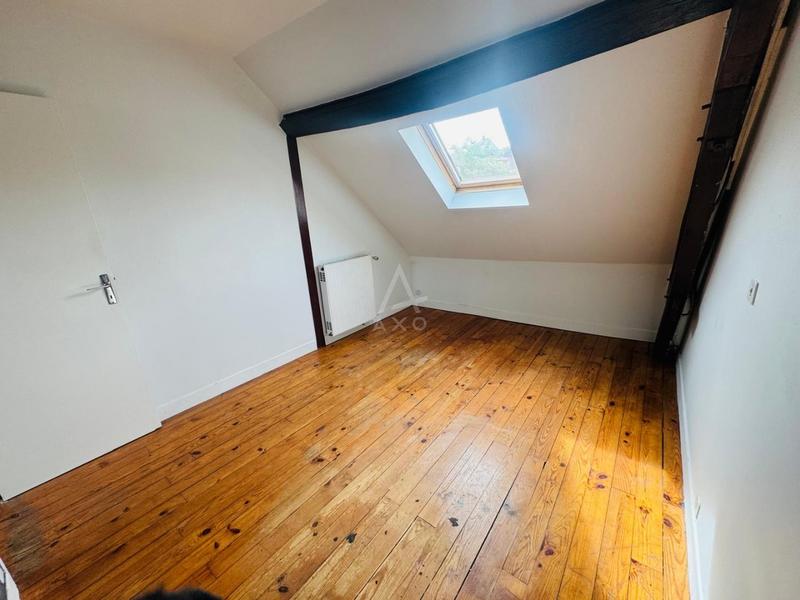 Maison - 143 m² - 7 pièces