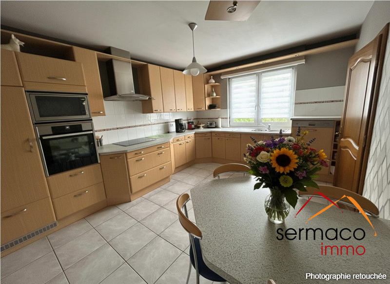 Maison - 130 m² - 5 pièces