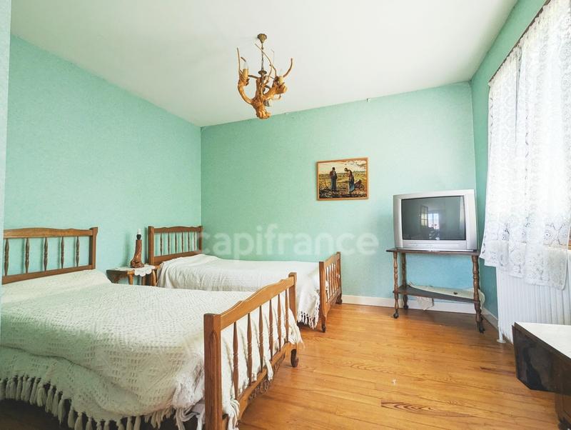 Maison - 84 m² - 5 pièces