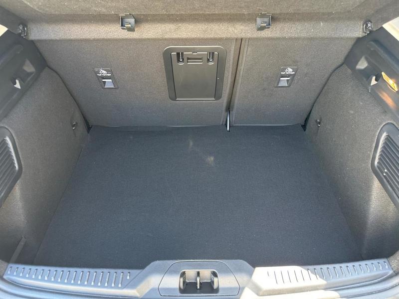 Ford Focus 1.0 Flexifuel 125 s&amp;S mHEV Titanium X Business