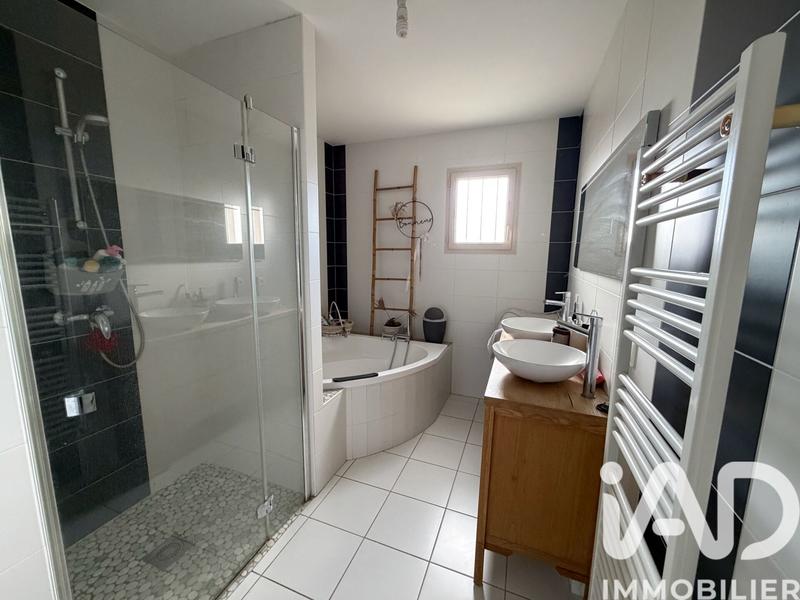 Maison - 109 m² - 4 pièces