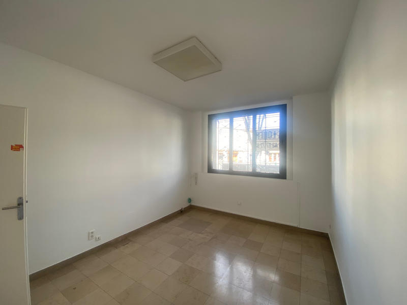 Local commercial - 114 m²