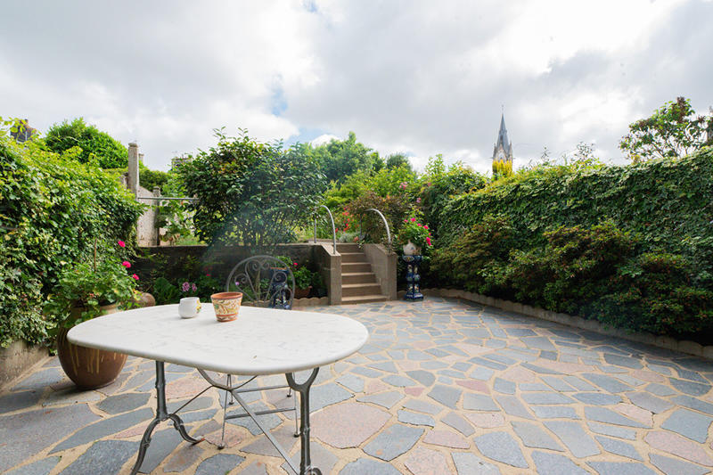 Maison - 102 m² - 5 pièces