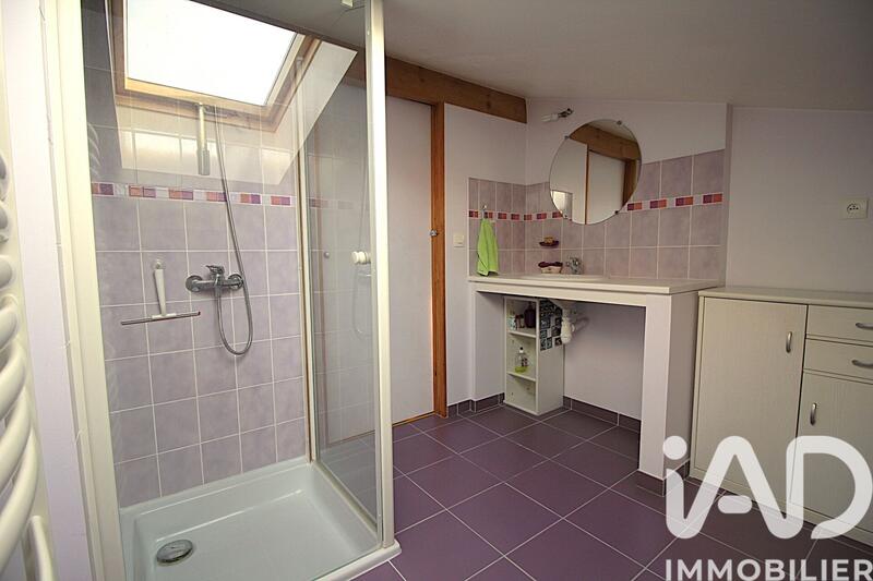 Maison - 197 m² - 7 pièces
