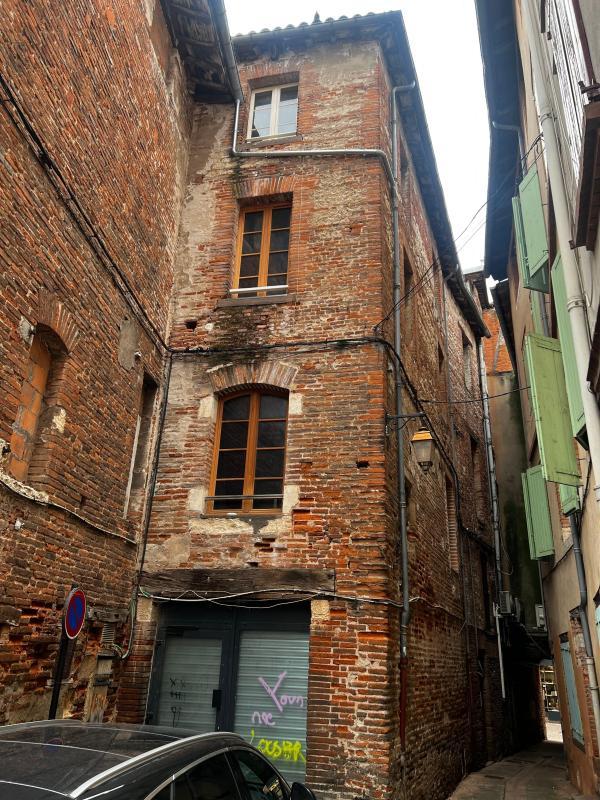 Immeuble - 880 m² - 2 pièces