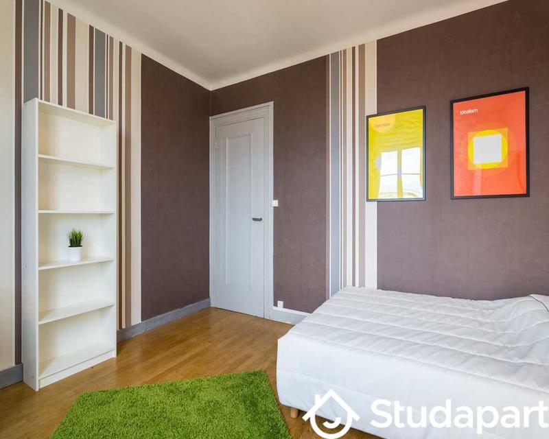 Chambre - 50 m² - 1 pièce