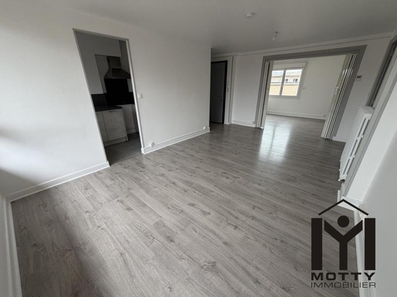 Appartement - 65 m² - 4 pièces