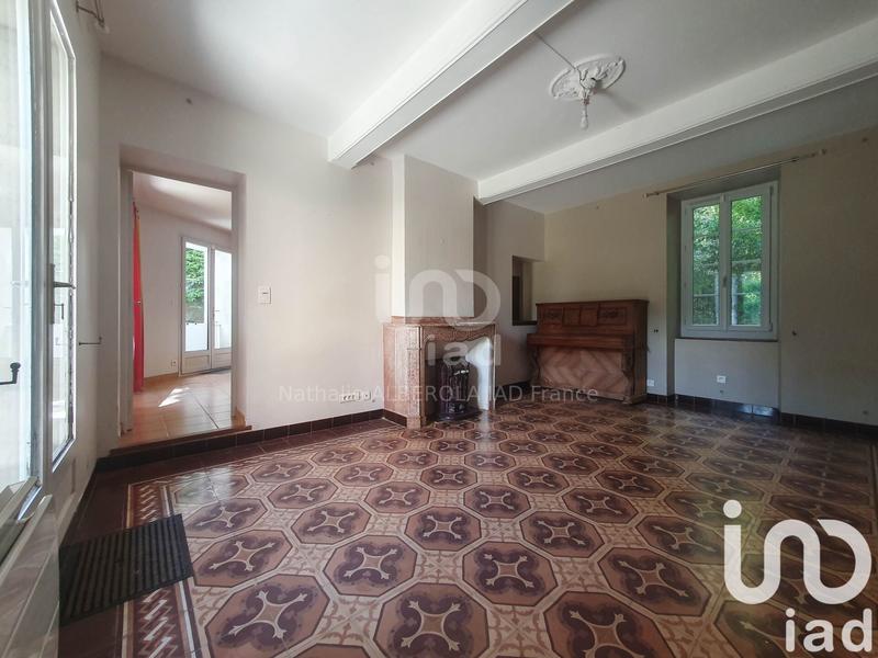 Maison - 203 m² - 8 pièces