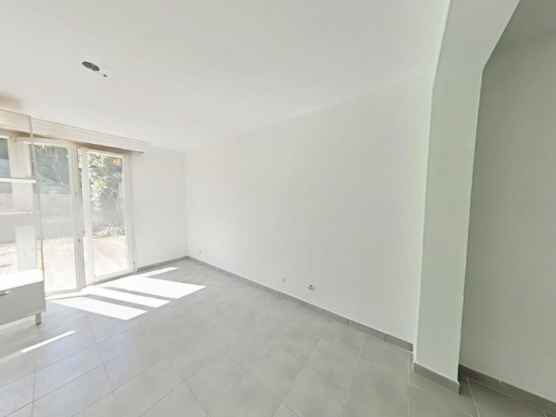 Pavillon - 99 m² - 5 pièces