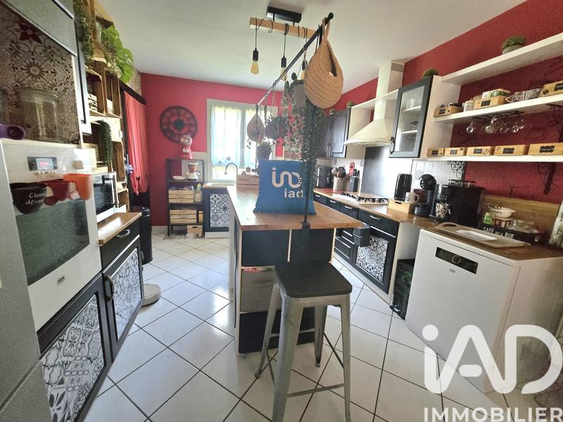 Maison - 111 m² - 6 pièces