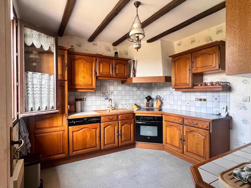 Maison - 121 m² - 6 pièces