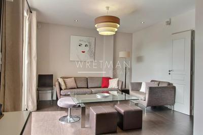 Appartement - 98 m² - 4 pièces