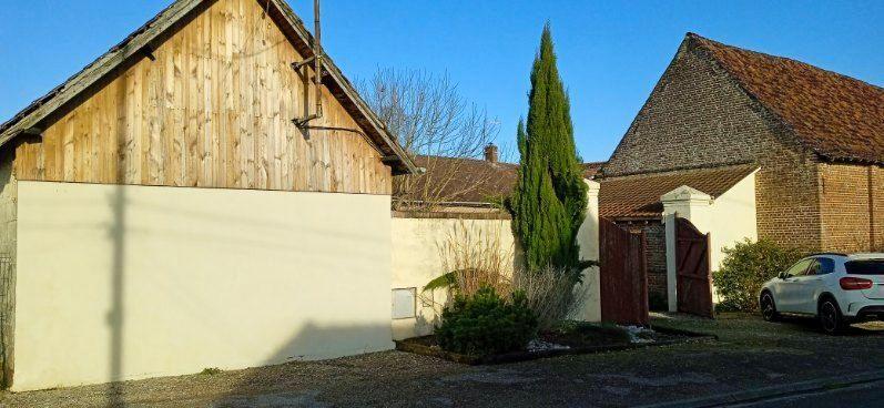 Corps de ferme - 244 m² - 7 pièces