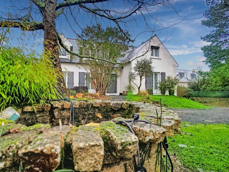 Maison - 159 m² - 5 pièces