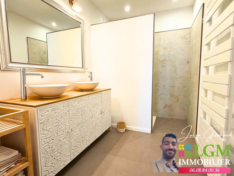 Maison - 160 m² - 5 pièces