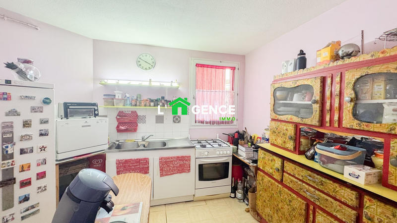 Appartement - 93 m² - 5 pièces