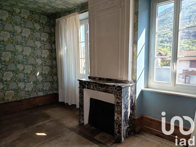 Maison - 202 m² - 7 pièces