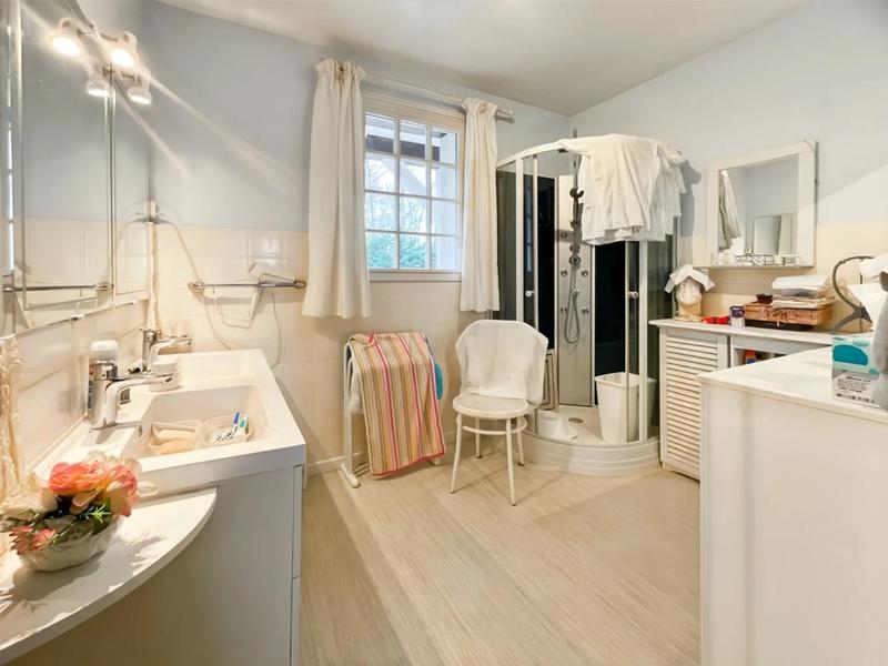 Maison - 146 m² - 6 pièces