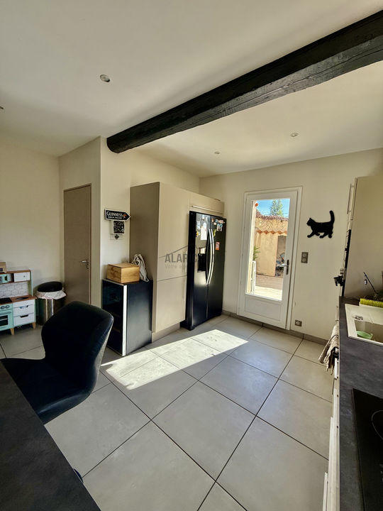 Maison - 98 m² - 4 pièces