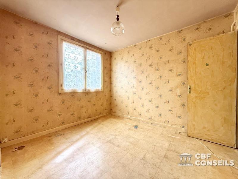 Appartement - 90 m² - 5 pièces