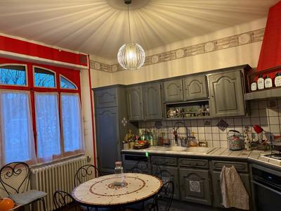 Maison - 165 m² - 6 pièces