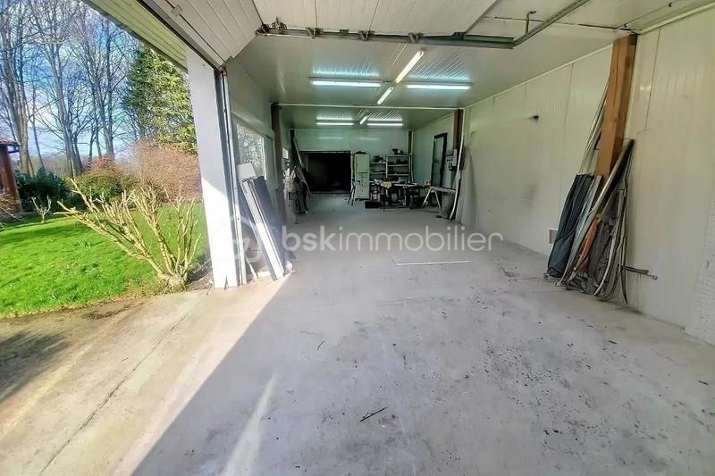 Propriété - 200 m² - 7 pièces