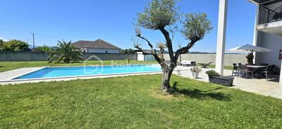 Villa - 165 m² - 7 pièces