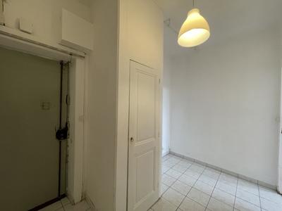 Studio - 45 m² - 1 pièce