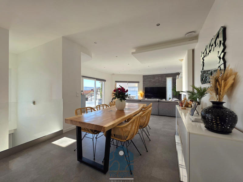 Villa - 130 m² - 5 pièces