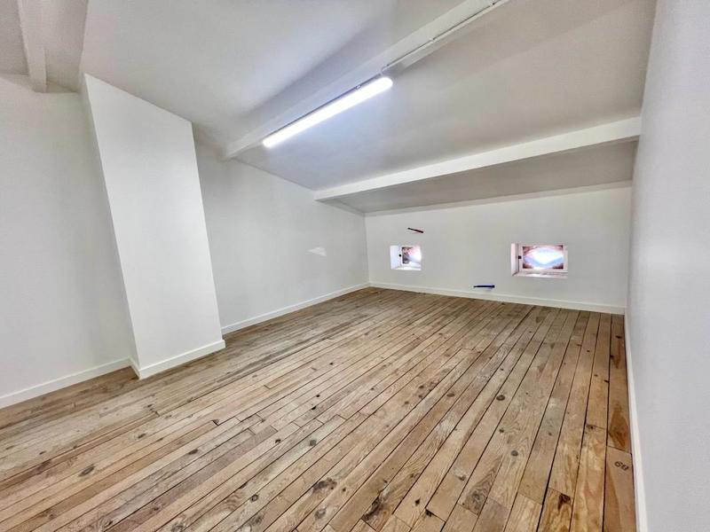 Maison - 185 m² - 5 pièces