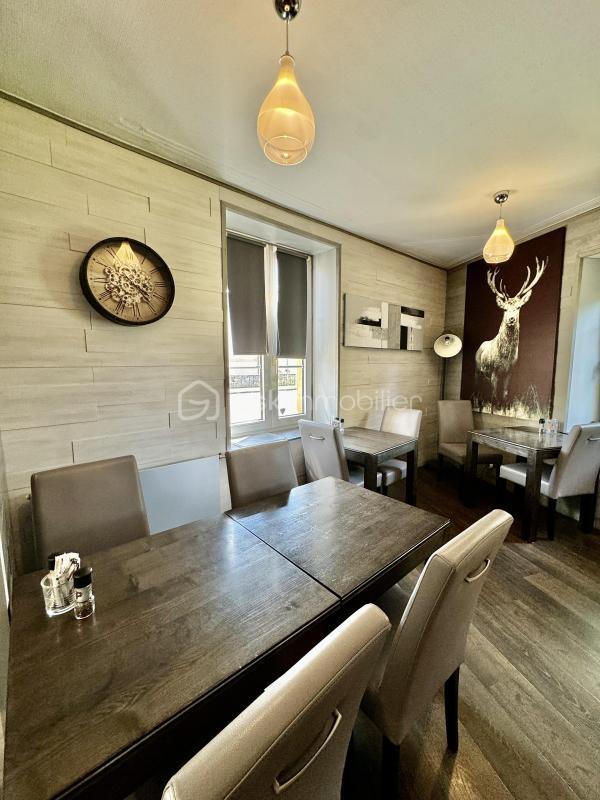 Immeuble - 285 m² - 15 pièces