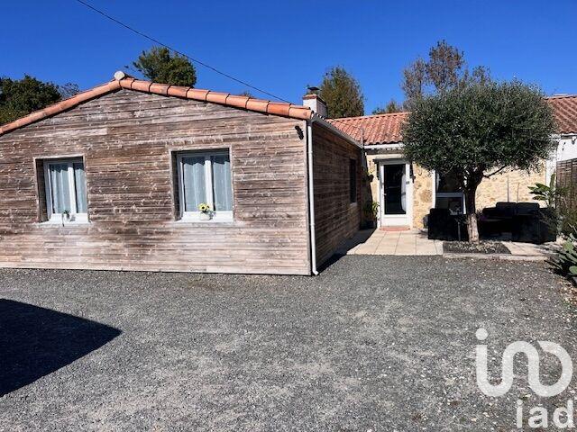 Maison - 120 m² - 5 pièces