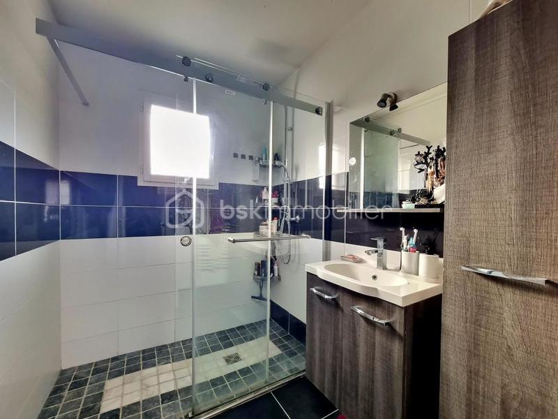 Maison traditionnelle - 120 m² - 5 pièces