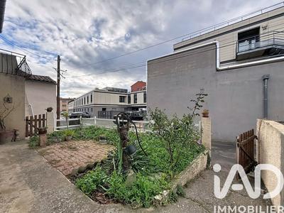 Maison de ville - 85 m² - 6 pièces