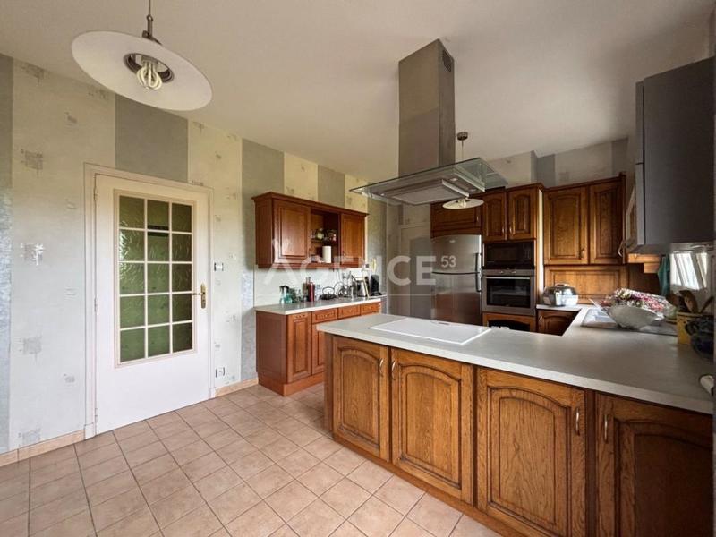 Maison - 175 m² - 6 pièces